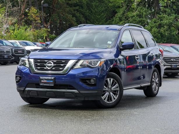 2020 Nissan Pathfinder SV - No Accidents, NAV, 4x4, Heated Seats image 1
