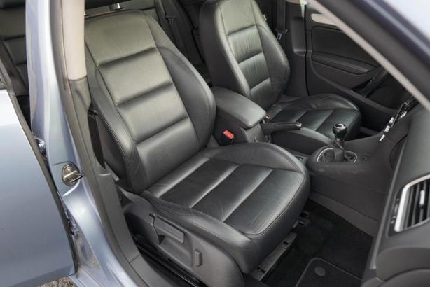 2010 Volkswagen Golf 5dr HB Man Highline image 6