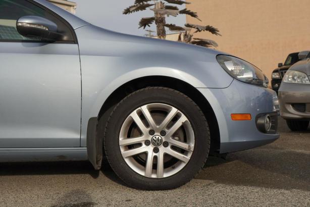 2010 Volkswagen Golf 5dr HB Man Highline image 8