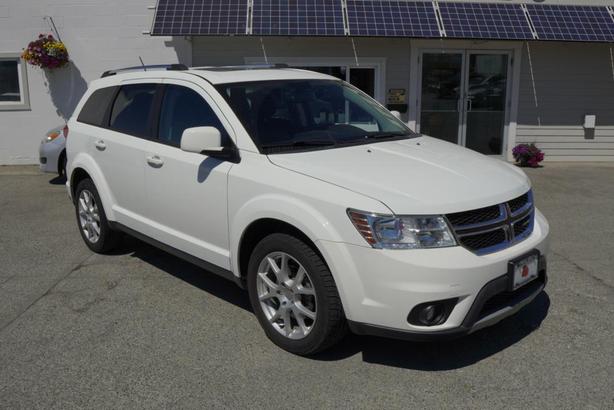 2015 Dodge Journey FWD 4dr Limited - BC VEHICLE image 8
