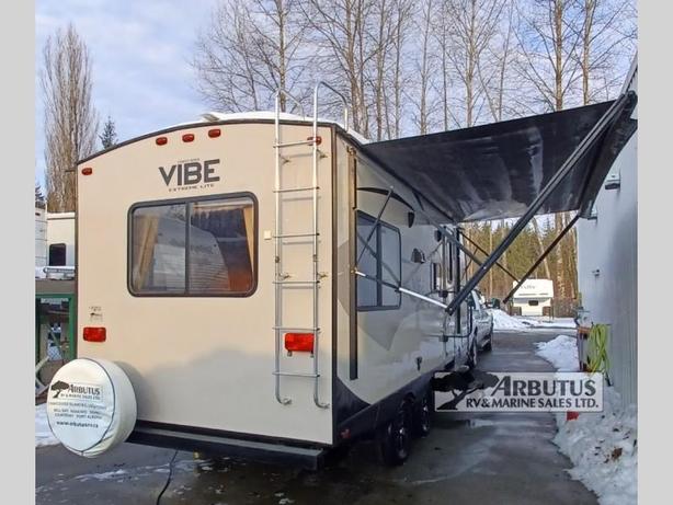Used 2016 Forest River RV Vibe 207RD image 4