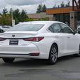 2021 Lexus ES 300h - No Accidents, Hybrid, Sunroof, Navigation thumbnail image 6