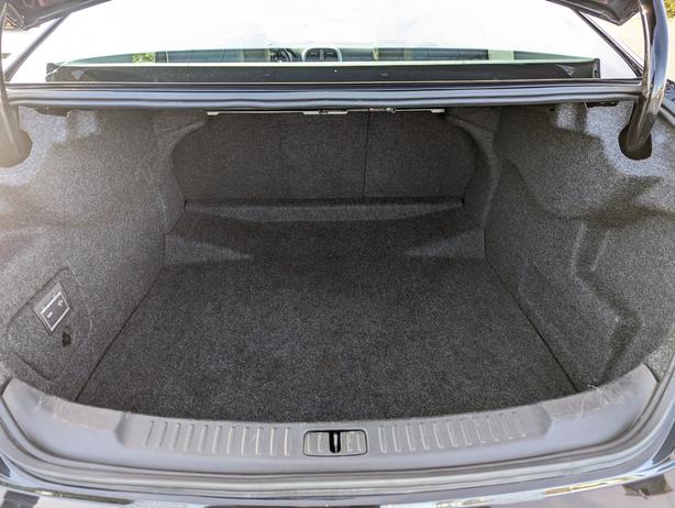 2016 Chevrolet Malibu LS - BC Only, A/C, Automatic Headlights image 8