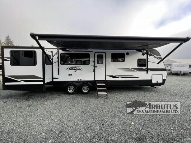 Used 2022 Grand Design Imagine 3100RD image 6