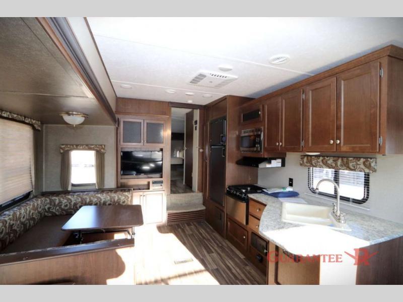Used 2017 Keystone RV Hideout 276RLS display photo