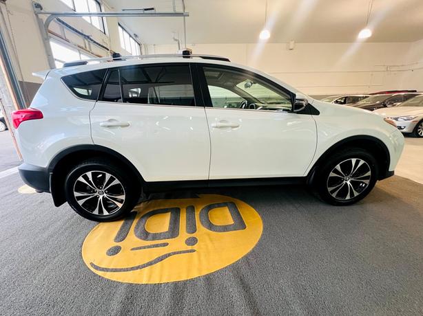 2015 Toyota  RAV4 XLE AWD BC Car No Accident One Owner image 6