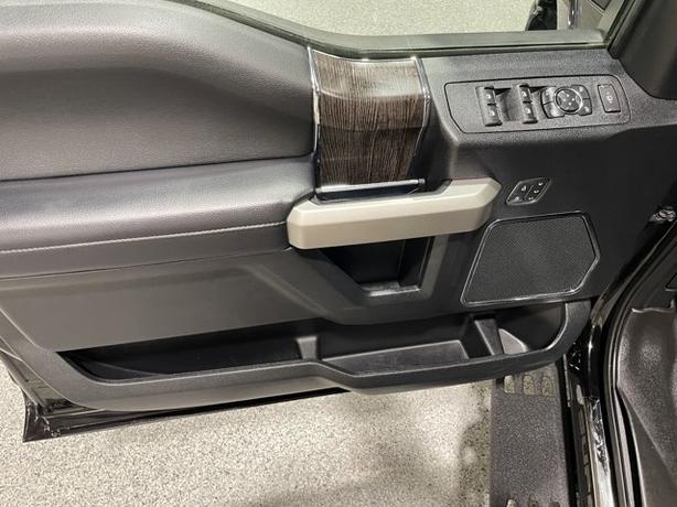 2021 Ford Super Duty F-350 SRW LARIAT Tremor with Ultimate and Black Pack Pkgs 4 image 7