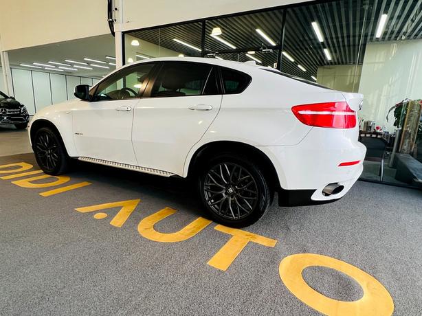 2011 BMW  X6 xDrive35i 35i AWD image 3