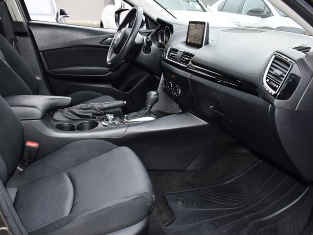 2016 Mazda Mazda3 GX - Backup Camera, BlueTooth, Cruise Control image 8