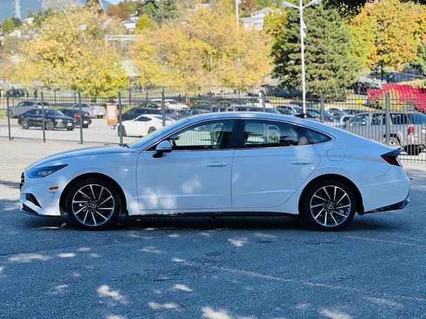 2022 Hyundai Sonata Luxury image 7