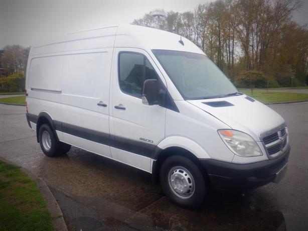 2007 Dodge Sprinter Van 3500 Cargo Van 144-inch WheeBase Diesel Dually image 5