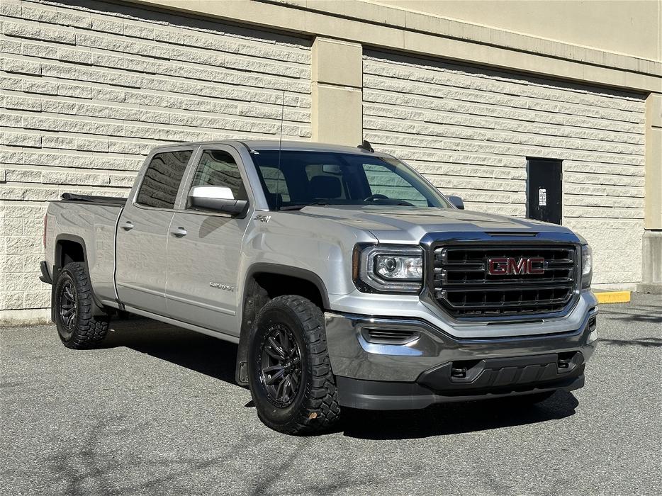 2018 GMC Sierra 1500 display photo