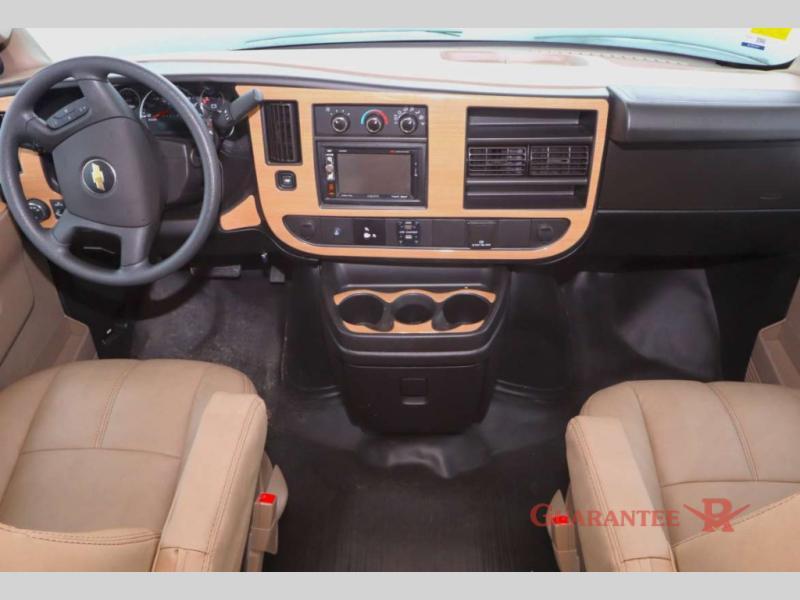 Used 2020 Thor Motor Coach Chateau 22B display photo