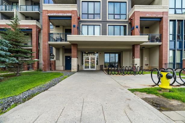 1 Bedroom 1 Bathroom London at Heritage Station - Abbey Tower image 2