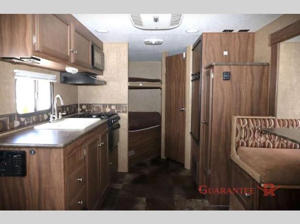 Used 2015 KZ Sportsmen Show Stopper S242SBHSS image 8