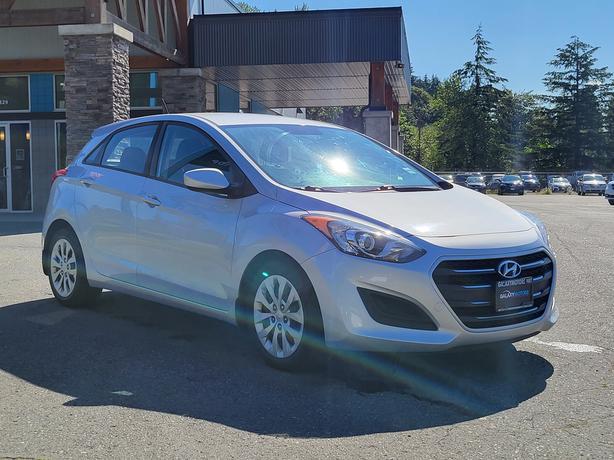 2016 Hyundai Elantra GT GL Manual FWD,Heated Seats,Heated Steering Wheel image 4