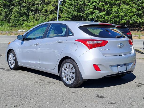 2016 Hyundai Elantra GT GL Manual FWD,Heated Seats,Heated Steering Wheel image 8