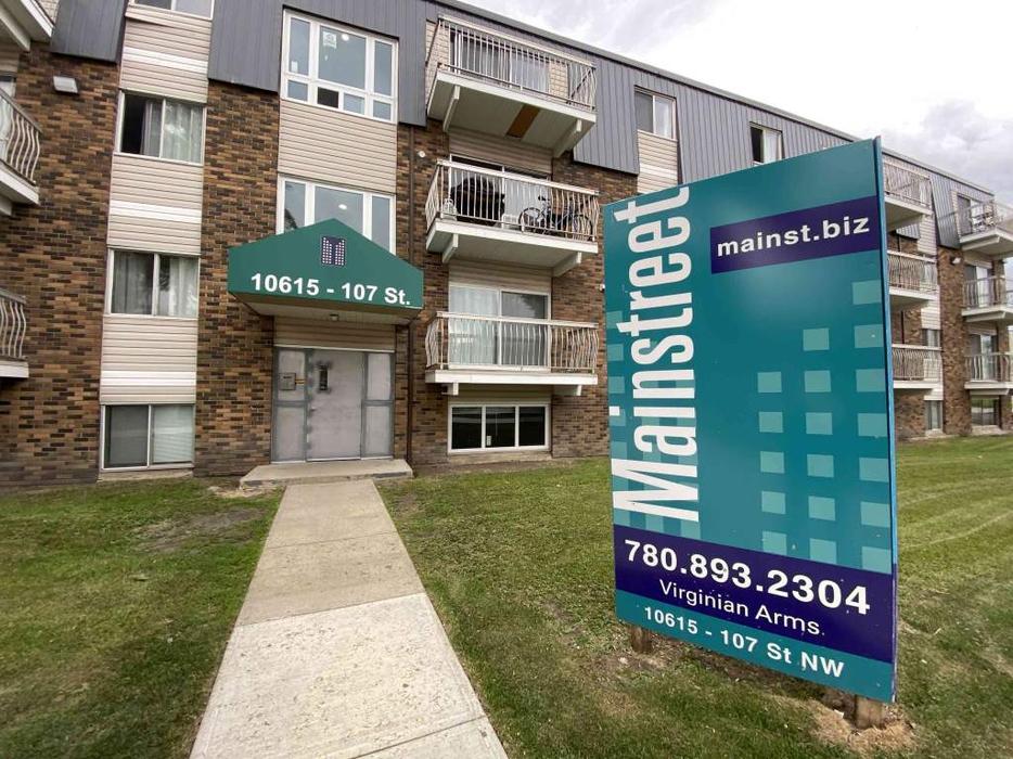 3 bedroom Virginian Arms display photo
