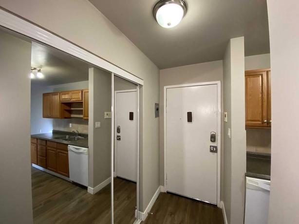 3 bedroom Palmont Place image 8