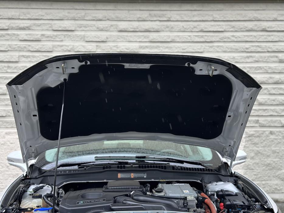 2015 Ford Fusion Hybrid display photo
