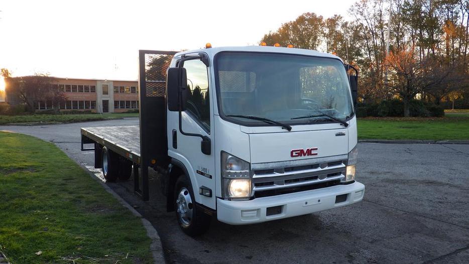 2008 GMC W3500 16 foot Flat Deck Diesel display photo