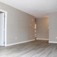 1 bedroom Ret 4049 thumbnail image 4