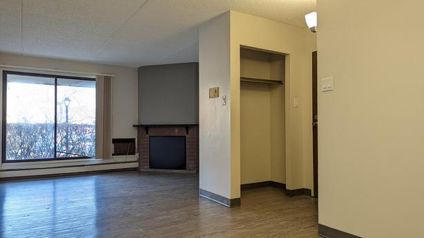 2 Bedroom Mainstreet Fairmont Village image 3