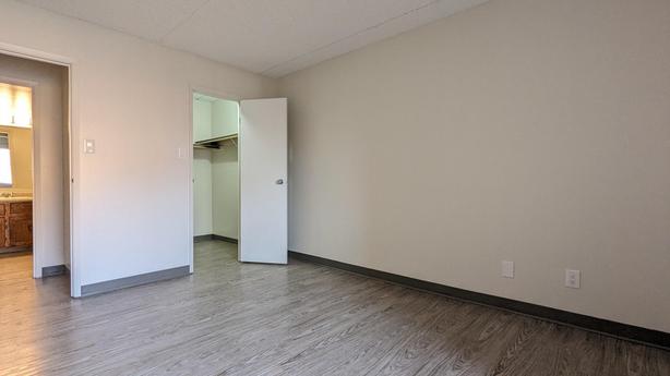 2 Bedroom Mainstreet Fairmont Village image 5