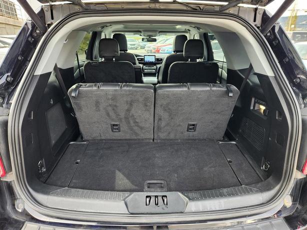 2022 Ford Explorer Limited - 4WD, 3RD ROW SEAT, HYBRID image 7