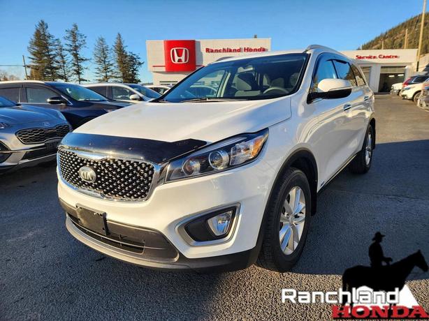 2016 Kia Sorento LX - HEATED FRONT SEATS, AWD image 1