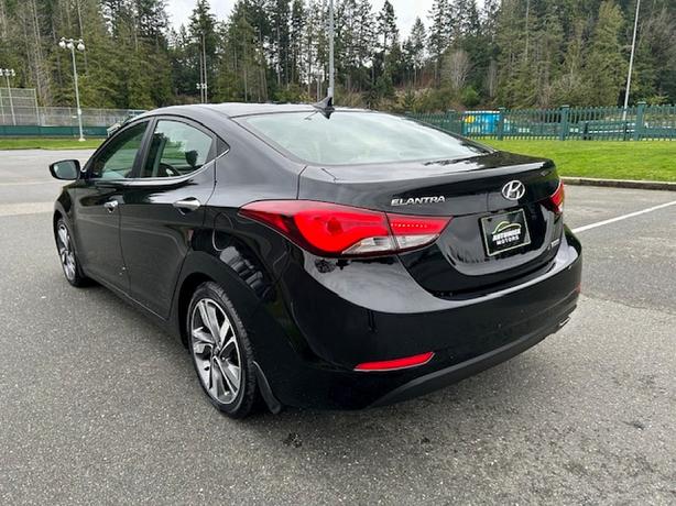 2014 Hyundai  Elantra Sport image 3