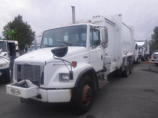 2003 Freightliner FL80 Garbage Truck Air Brakes Diesel image 1