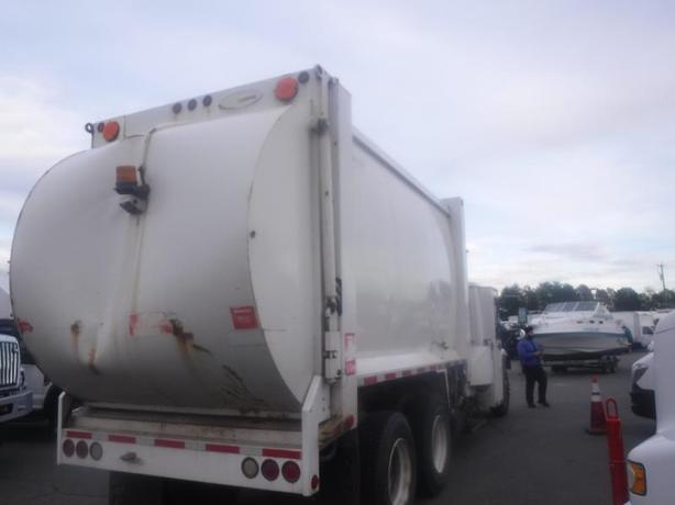 2003 Freightliner FL80 Garbage Truck Air Brakes Diesel image 5