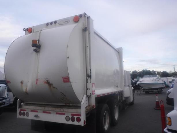 2003 Freightliner FL80 Garbage Truck Air Brakes Diesel image 6