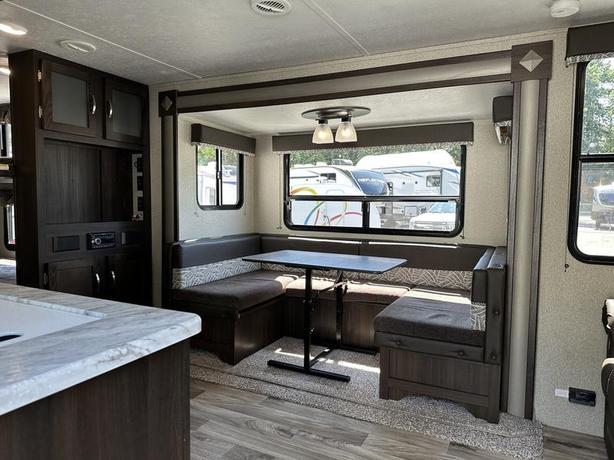 2019 Keystone RV Springdale 275BHWE image 8