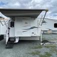 Used 2015 Adventurer LP (ALP) Eagle Cap Truck Camper 1165 thumbnail image 5