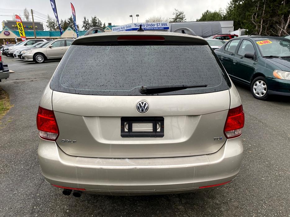 2013 Volkswagen  Golf Wagon REDUCED TDI w/Sunroof Automatic display photo
