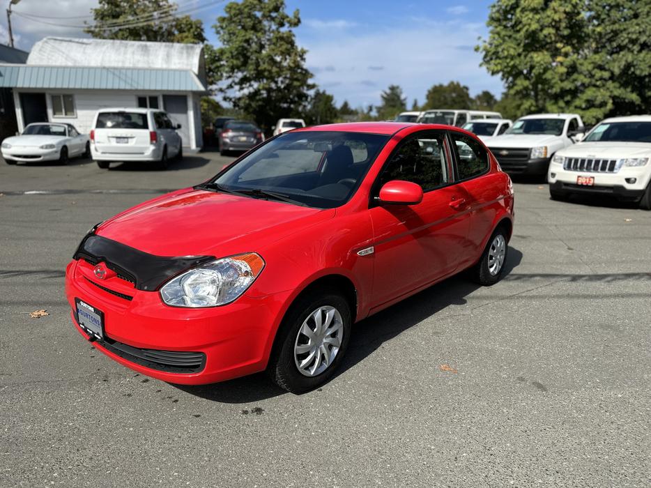 2010 Hyundai Accent display photo