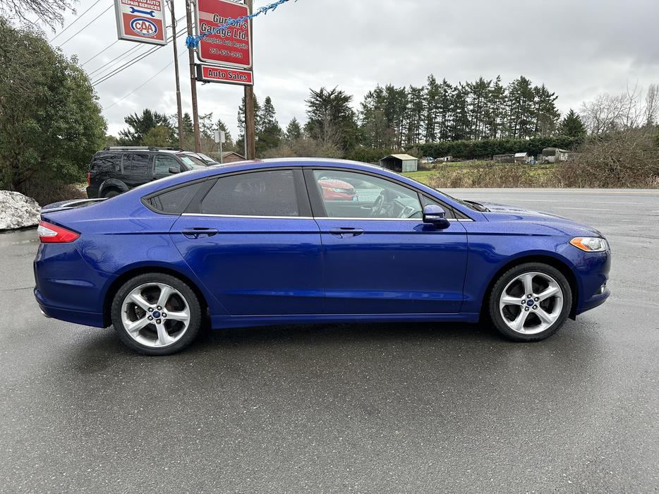 2013 Ford Fusion display photo