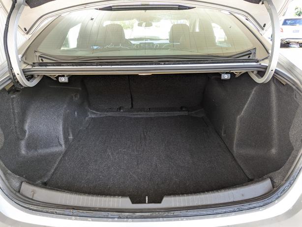 2021 Chevrolet Malibu LT - Remote Start, Heated Seats image 8