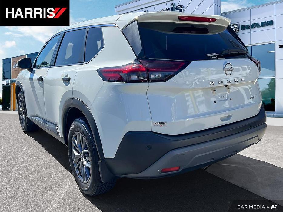 2022 Nissan Rogue S | Low KM! display photo