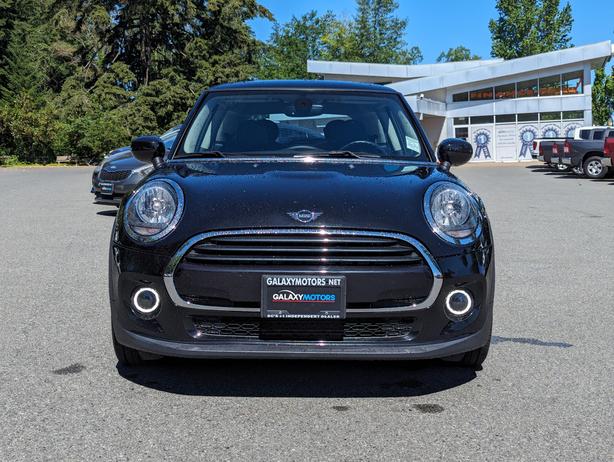 2021 MINI Cooper Cooper - Leather, Sunroof, Heated Seats image 3