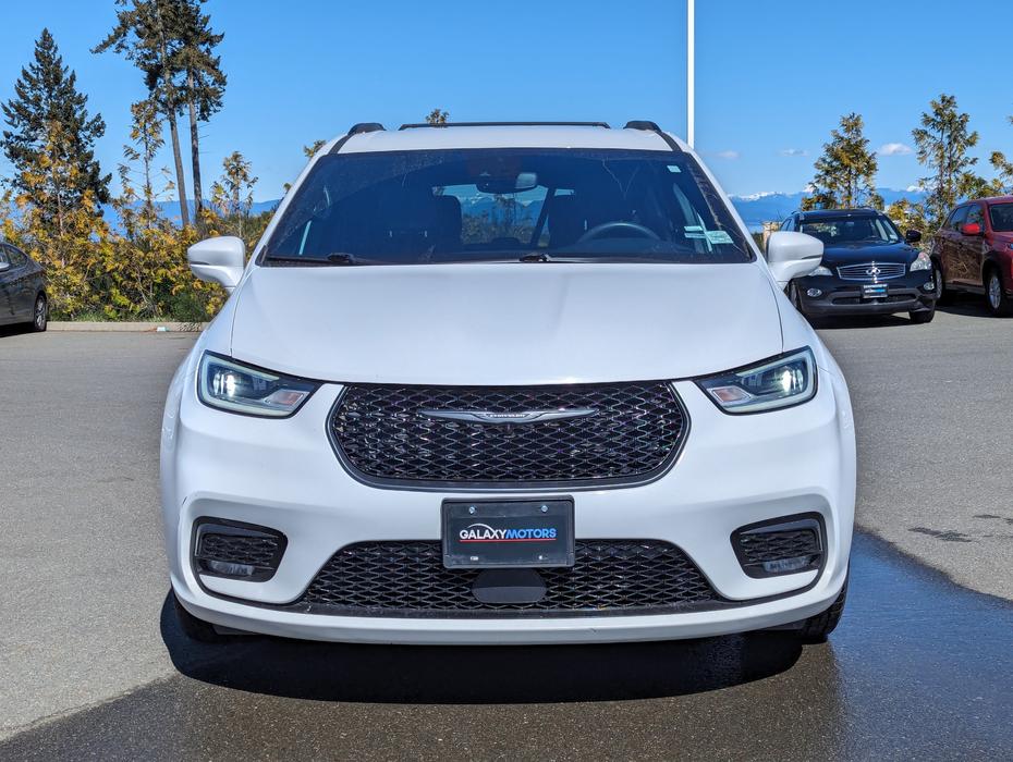 2022 Chrysler Pacifica Touring L - No Accidents, Power Doors Heated Seats display photo