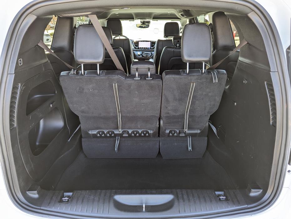 2022 Chrysler Pacifica Touring L - No Accidents, Power Doors Heated Seats display photo