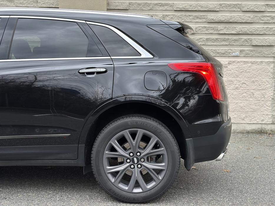 2019 Cadillac XT5 display photo