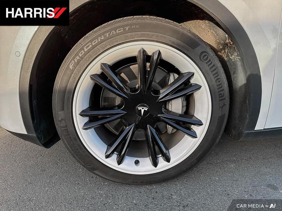 2021 Tesla Model Y Long Range | No Reported Accidents! display photo
