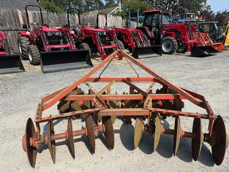 2010 Independent Mfg 5' display photo