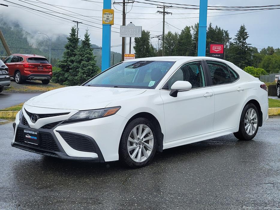 2021 Toyota Camry SE 4D Sedan FWD, Heated Seats, Leather display photo