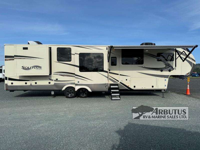 Used 2021 Grand Design Solitude 390RK display photo