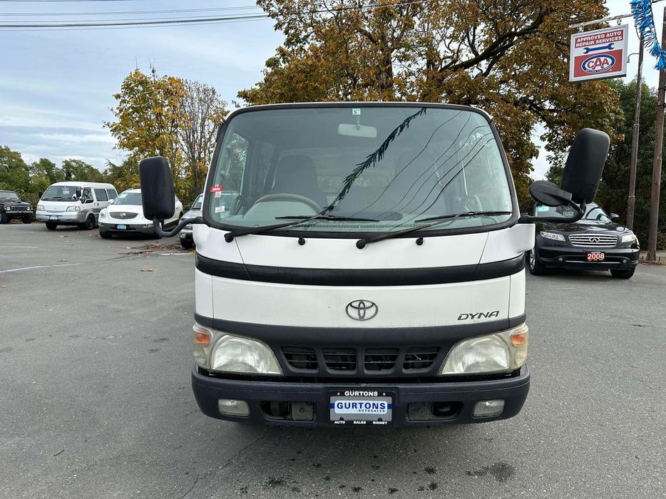 2003 Toyota Dyna display photo